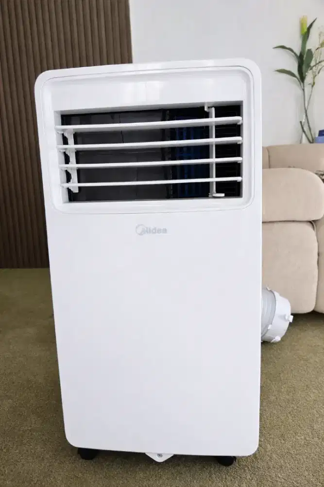 AC Portable Midea 1/2 PK