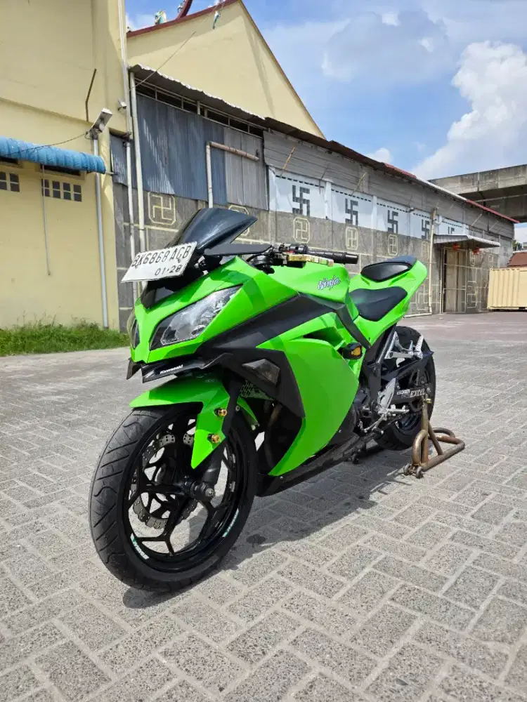 Kawasaki Ninja 250 FI Hijau 2015
