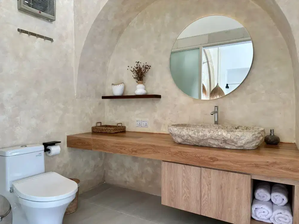 Modern 2-Bedroom Private Villa with Ocean View Rooftop – Nusa Dua | Pet Friendly | Available Now