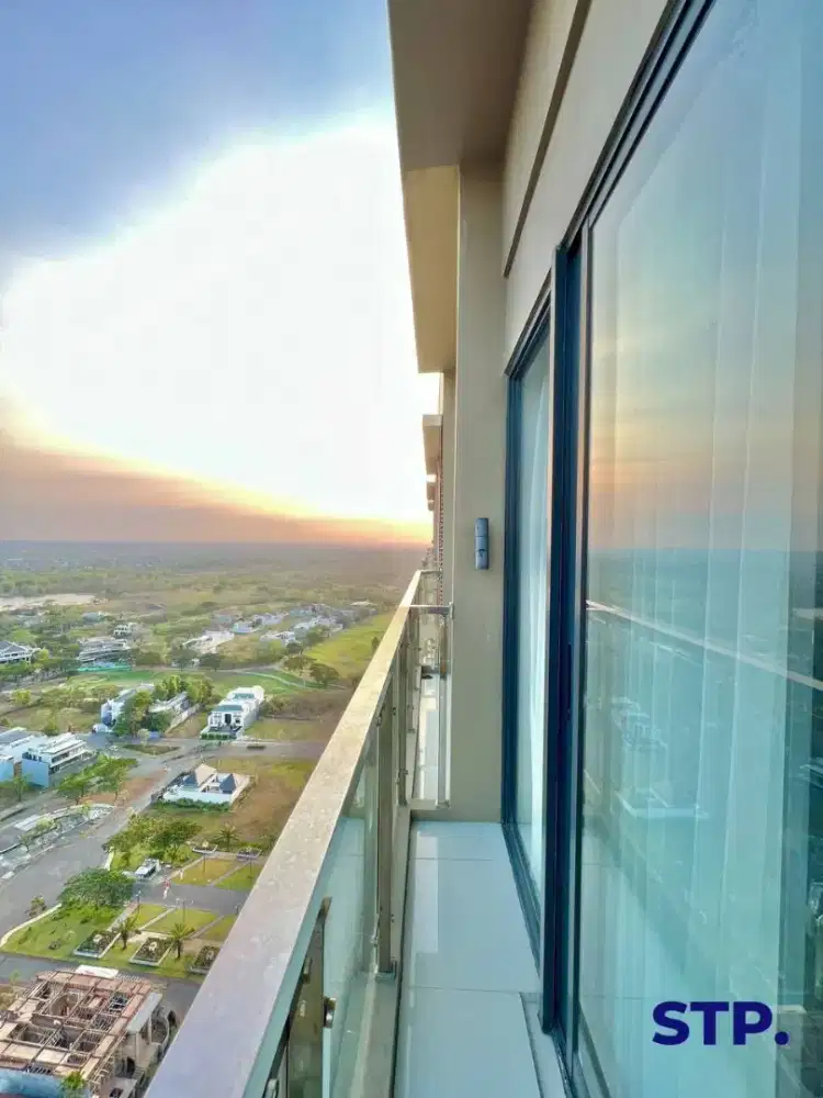 495 JT DENVER APARTEMEN WITH BALCONY DEPAN UNIVERSITAS CIPUTRA