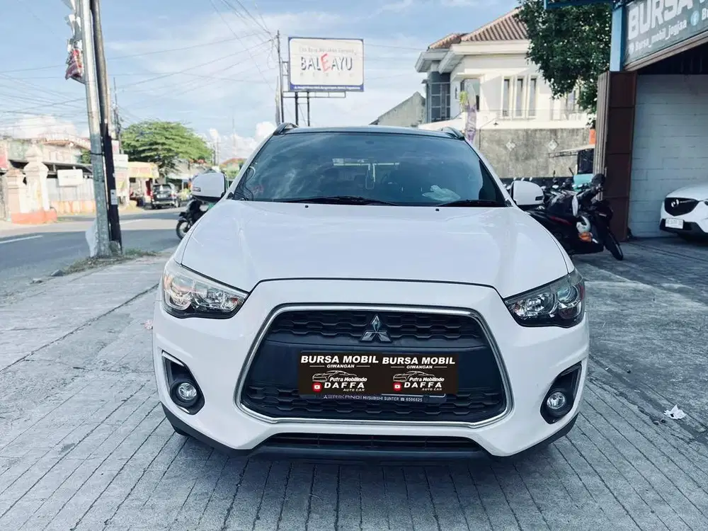 Dp 15jt. MITSUBISHI OUTLANDER SPORT PX 2015 Matic Putih