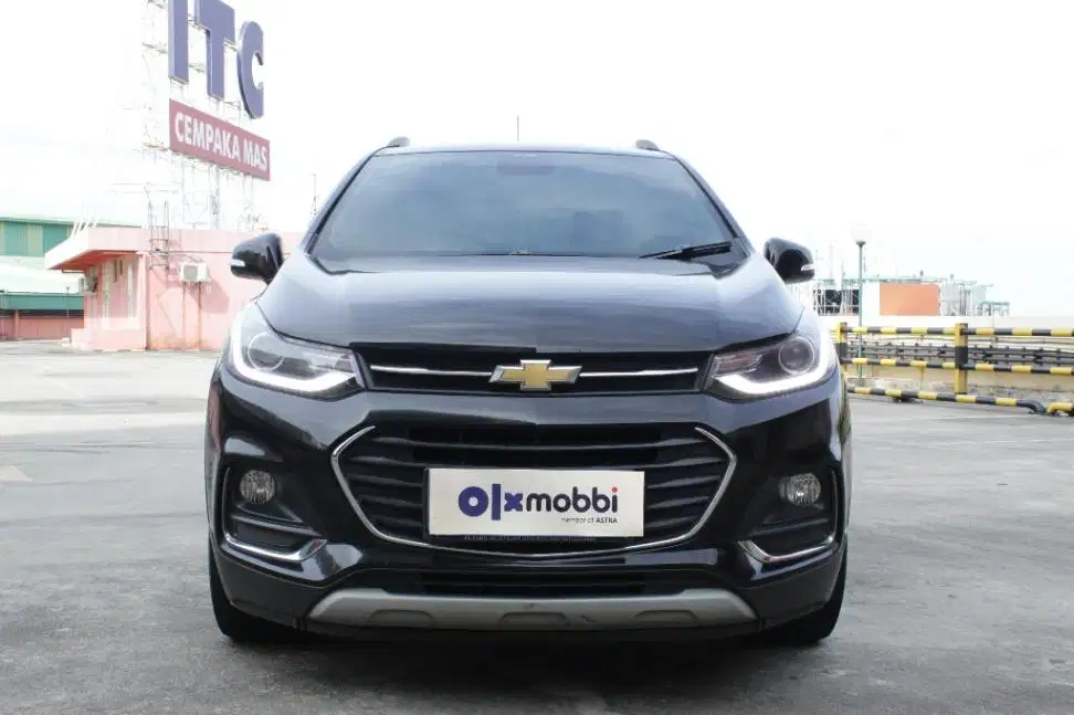 TDP 7,JT Chevrolet Trax 1.4 Premier Bensin-AT Hitam 2019