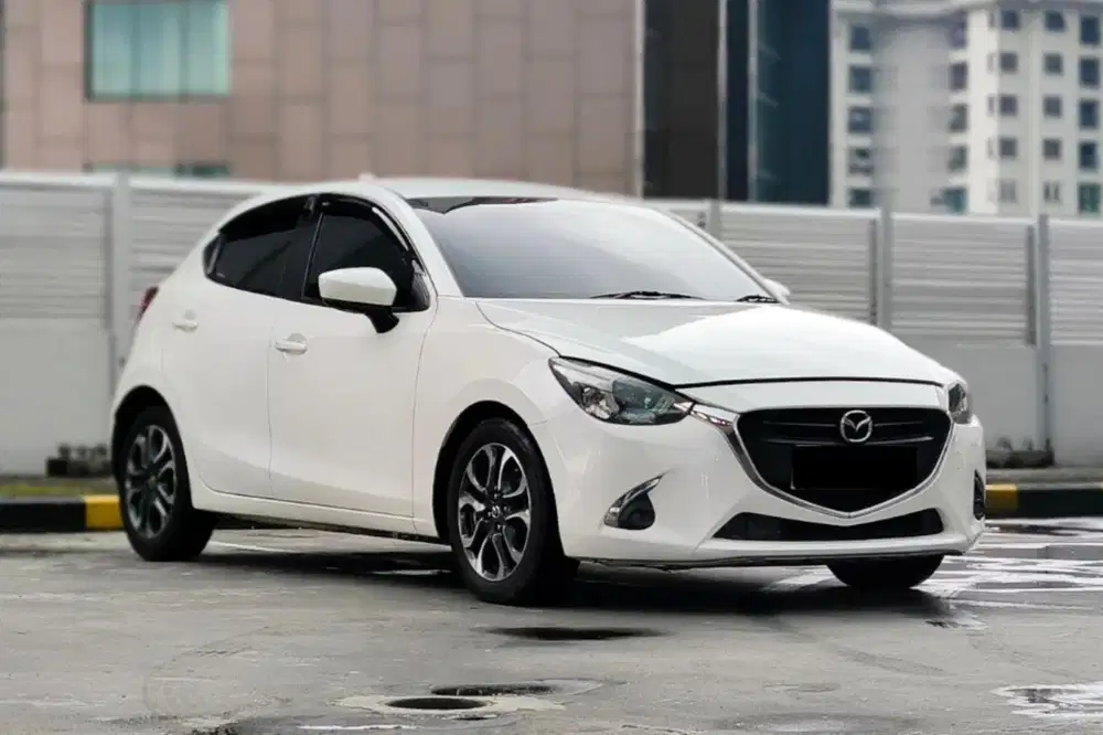 ‼️Dp 10jt Angs 3 jt'an‼️ Mazda 2 R Skyactiv AT 2017 Terawat Siap Palai