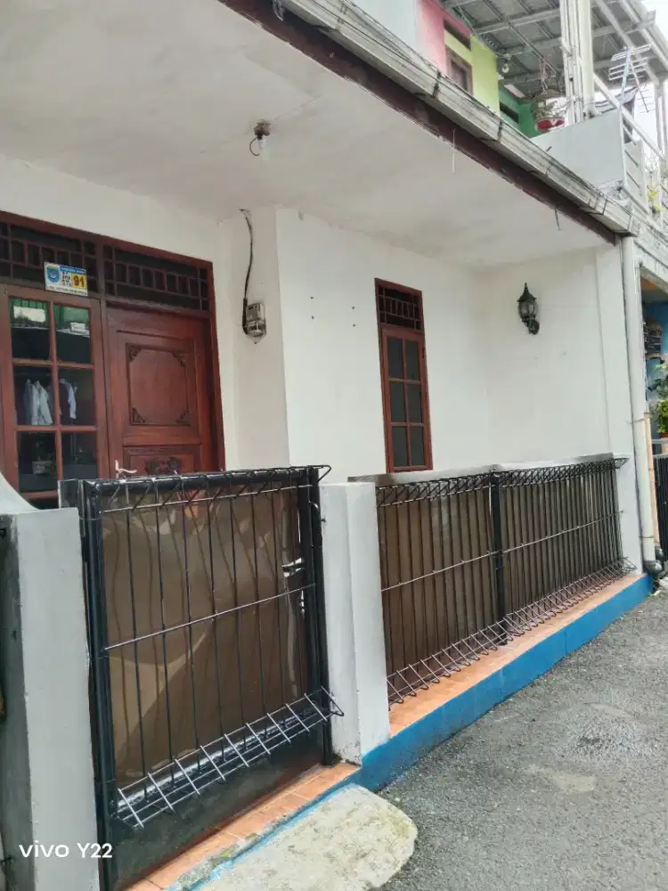 Kontrakan Stategis Tanah Baru dekat UI,Stasiun Depok Baru 1.9 Jt /bln