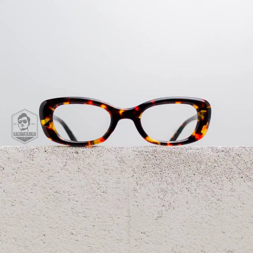 Kacamata Jogja - Kacamata Kotak  Fancy Tangkai Pegas - Janitra 04