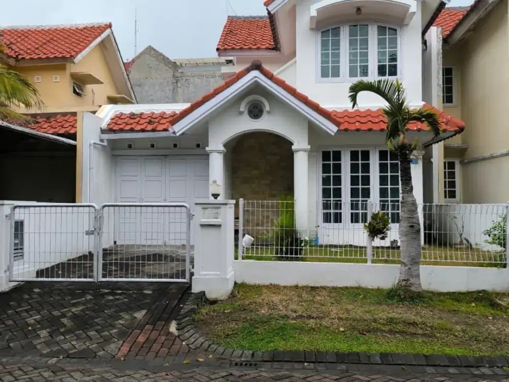 Rumah Siap Huni Villa Valensia Row 3 Mobil