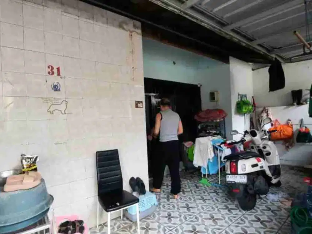 Rumah jatipadang pasar minggu 180mtr Shm jln 2 mbl 1,95m