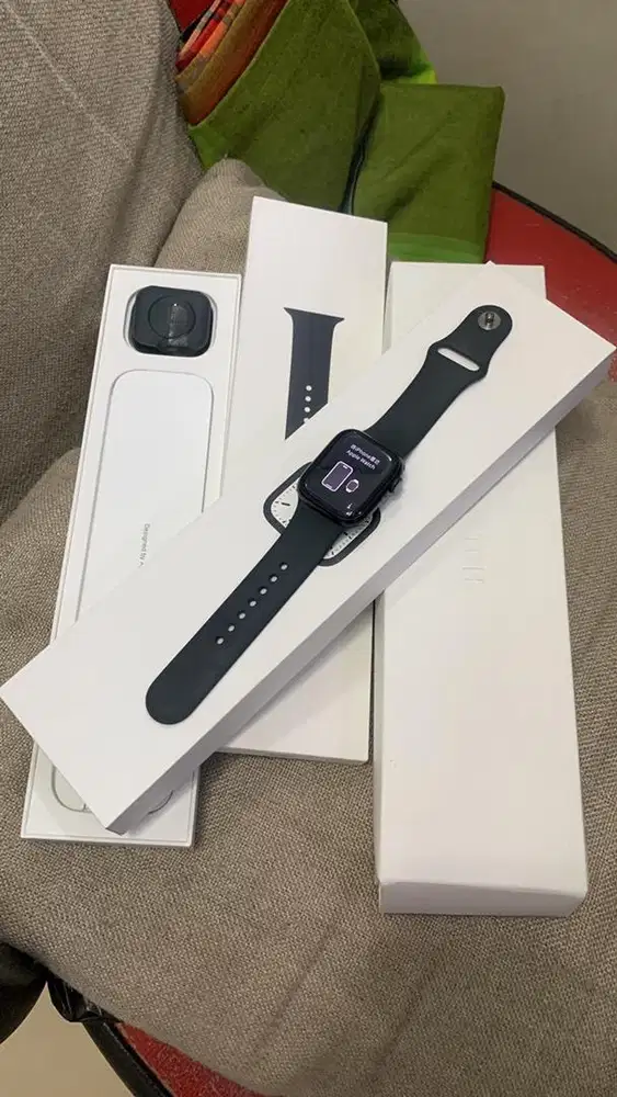 Apple watch series 7/41mm midnigt like new