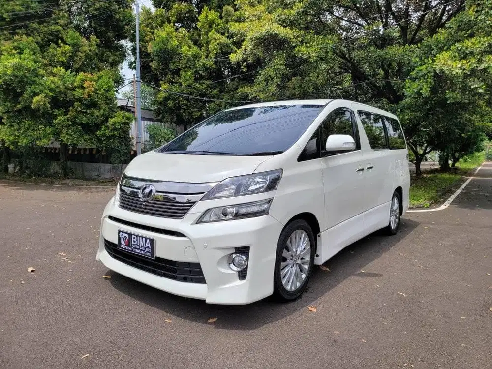 Toyota Vellfire ZG Premium Sound 2013 Pilot Seat Tgn 1 Automatic