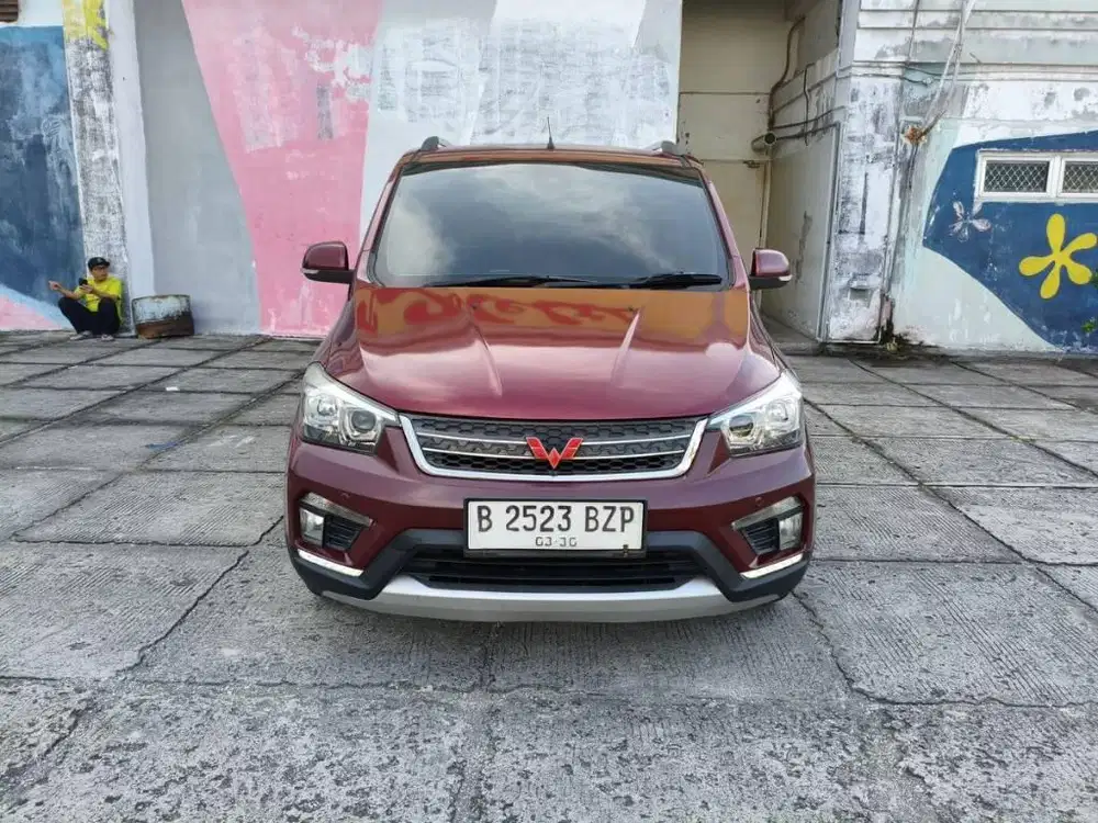 WULING CONFERO S LUX +