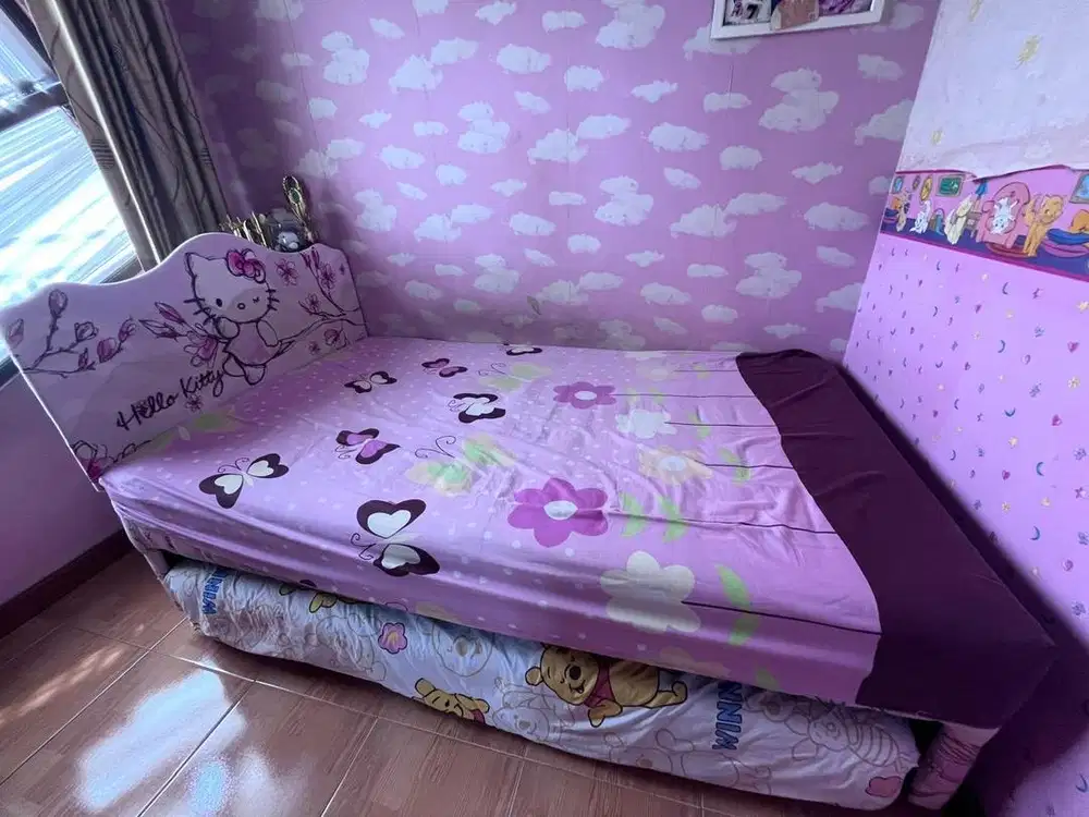 Spring Bed Sorong Hello Kitty