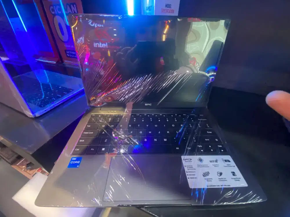 Laptop SPC – Praktis & Terjangkau!