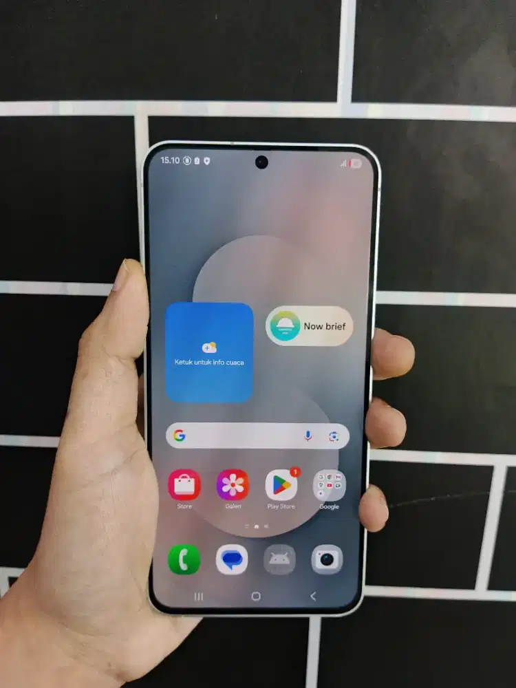 samsung s25 fe 8/256 like new