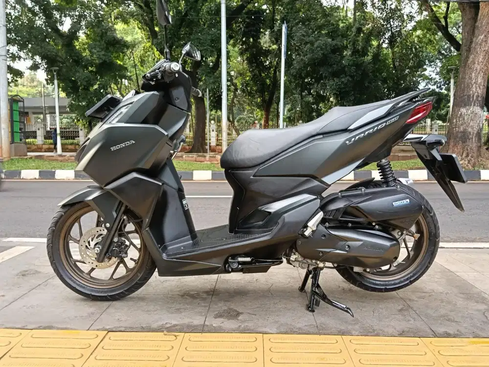 DP MINIM 1.500 CASH KREDIT HONDA VARIO 160 CBS ISS THN 2024 PJK ON