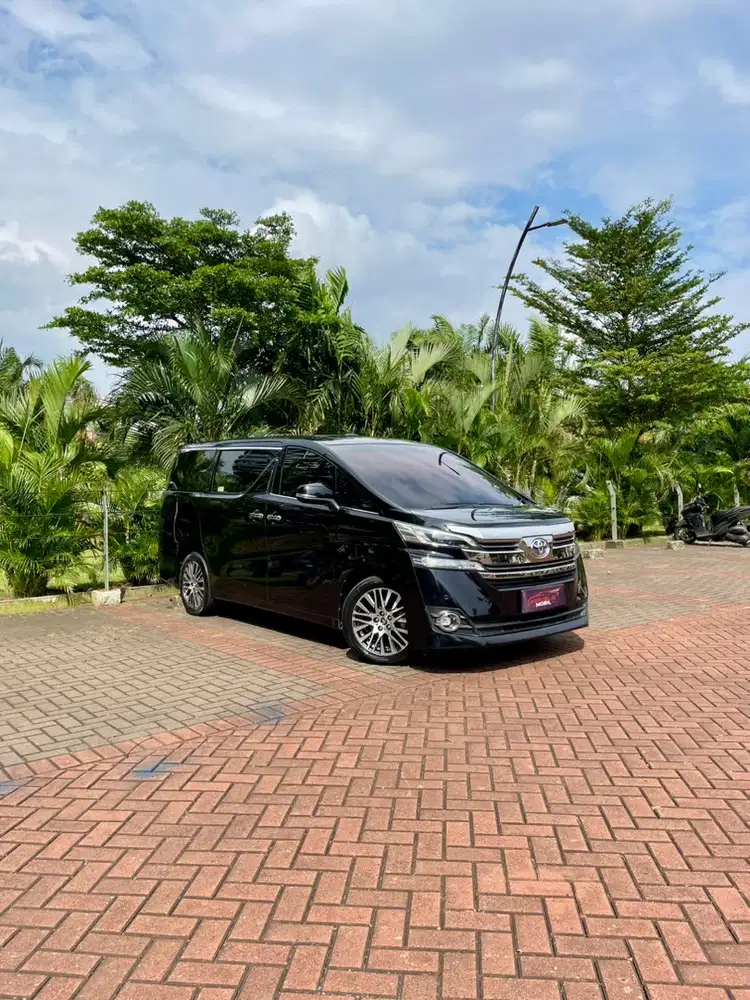 [Low Odo] Toyota Vellfire 2.5 G AT 2017