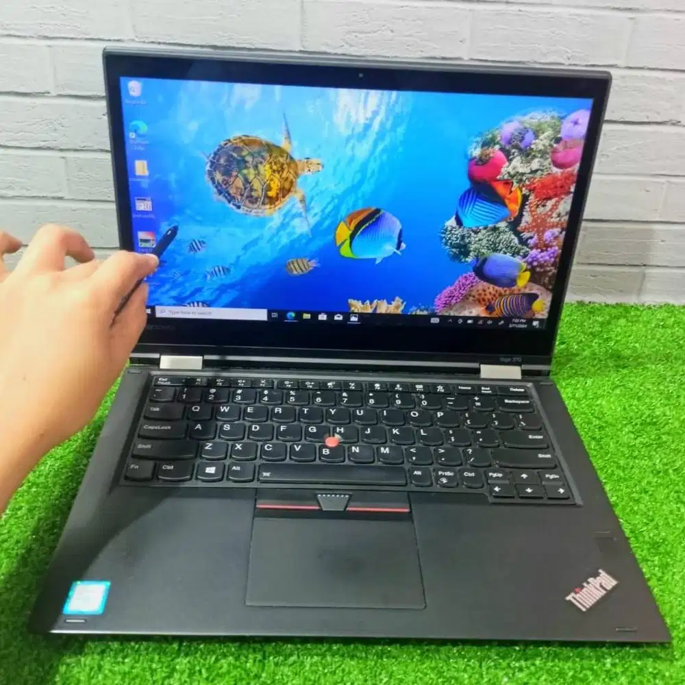 JUAL LEPTOP LENOVO THINKPAD 2 IN 1 YOGA 370 CORE I5 GEN 7 DL-CC