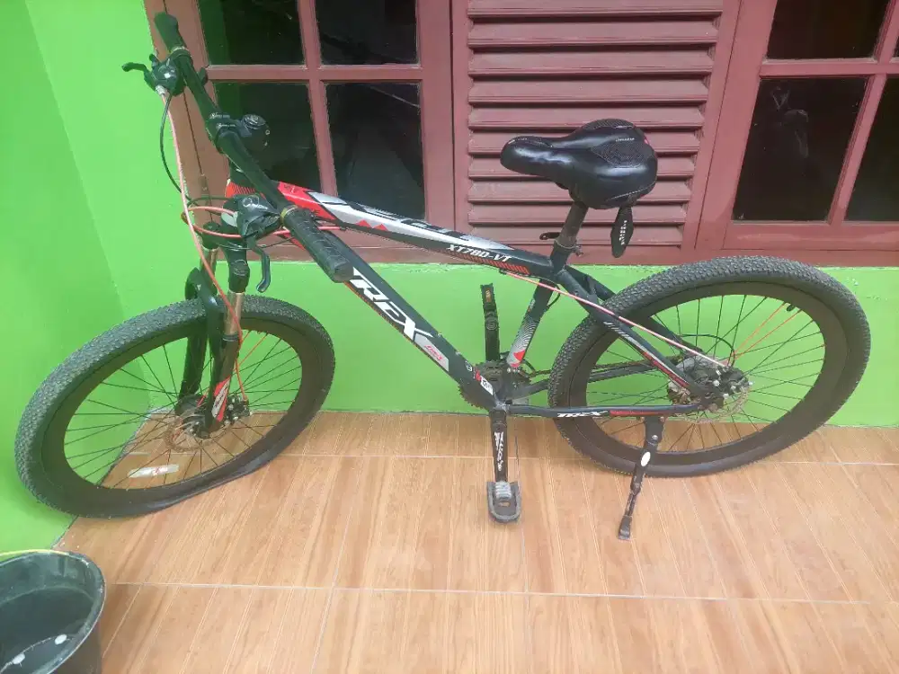 Sepeda gunung merk trex