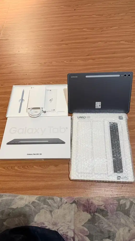 Tab S10+ 5G like new