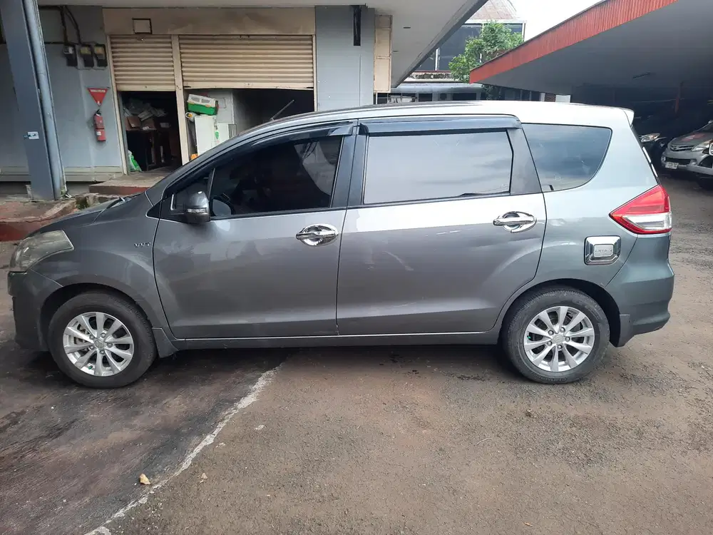 Suzuki Ertiga 2015 Bensin