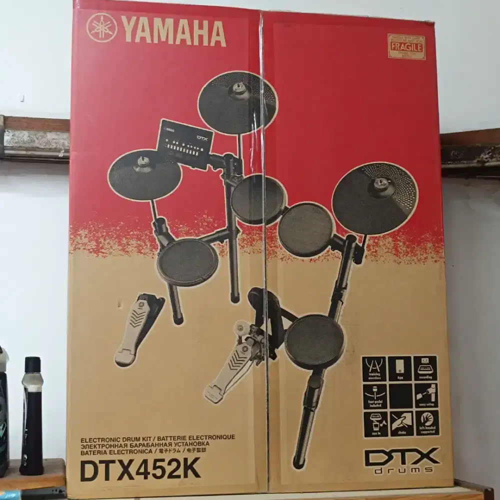 Yamaha DTX 452 K Like New!!!
