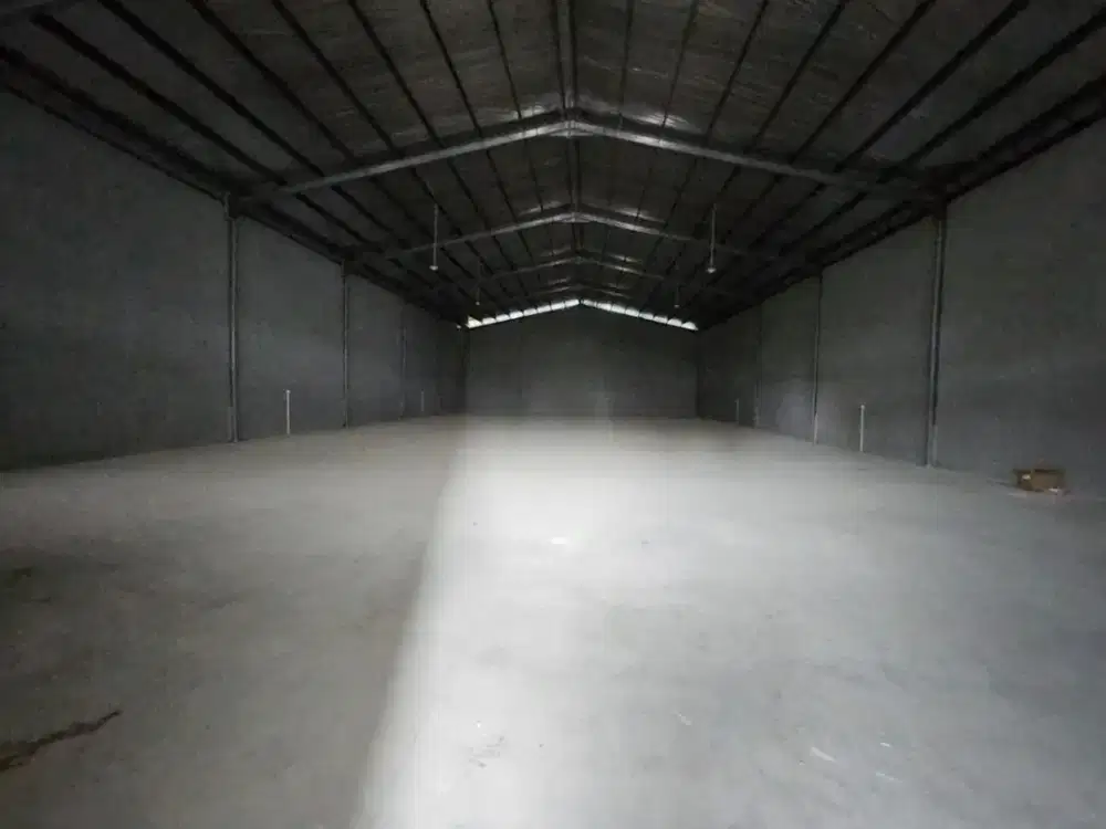 Gudang Baru Modern di Pergudangan Romokalisari, Benowo, Surabaya