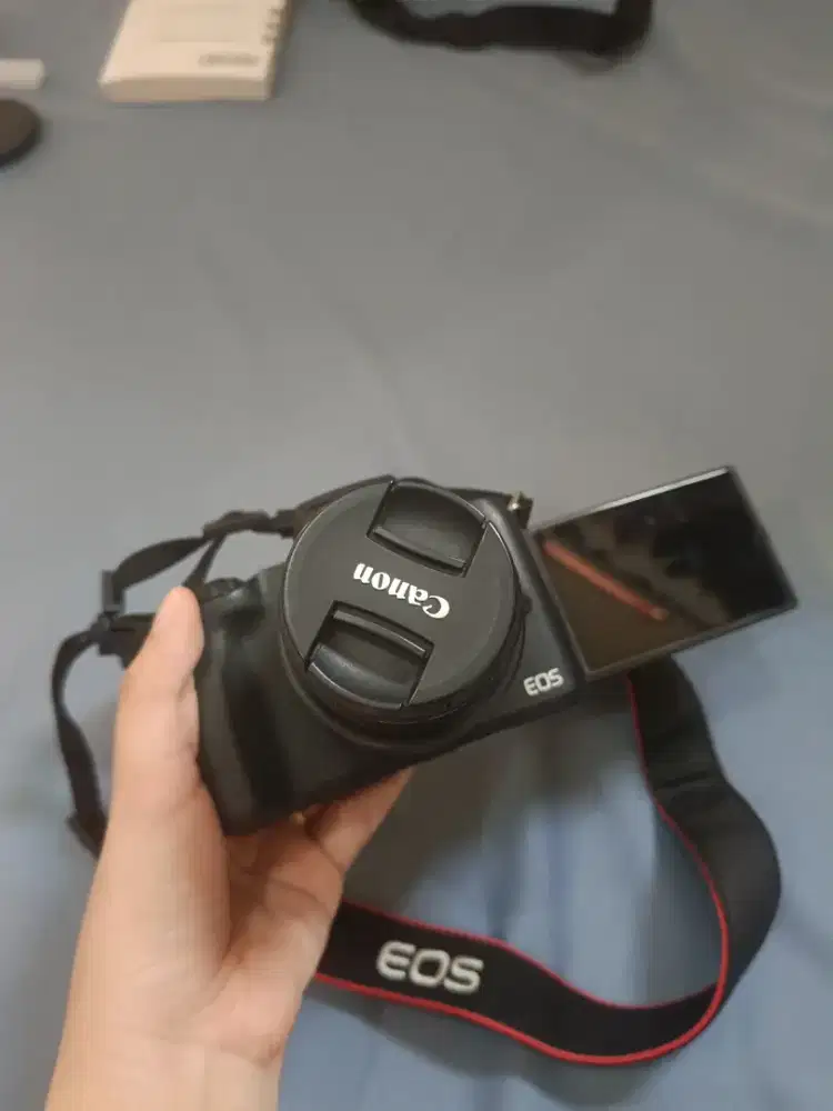 CANON EOS M-50 mirrorless, body mulus, tp ada minus slide akhir