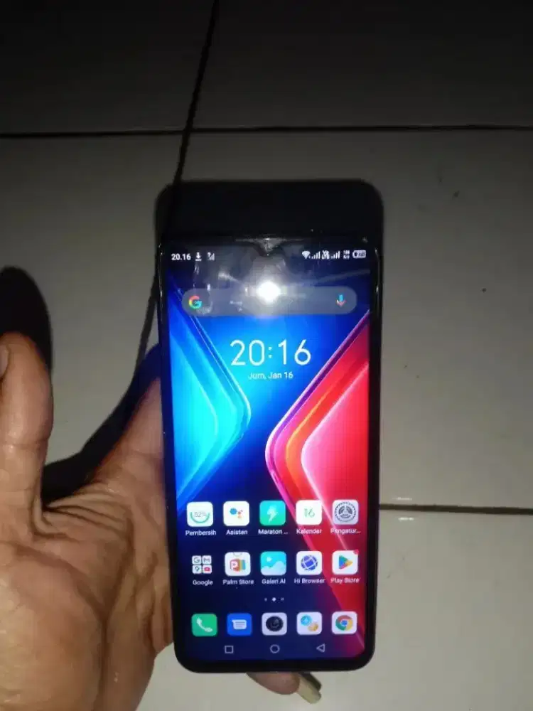 Infinix hot 11 yya bkn yg play ram 4/64 minus cuma tombol volume bawah