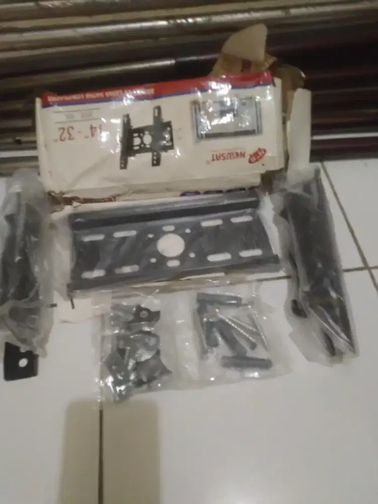 Breket NEWSAT 14-32 IN