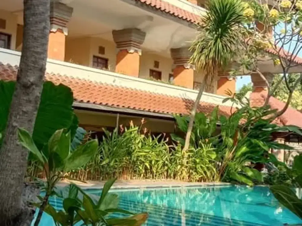 Jual Cepat Hotel Bintang 2 Yang Berpusat Di Central Kuta  Lokasi, Jalan Raya Legian Kuta Bali.