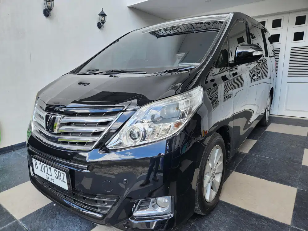 Toyota Alphard 2013 Bensin