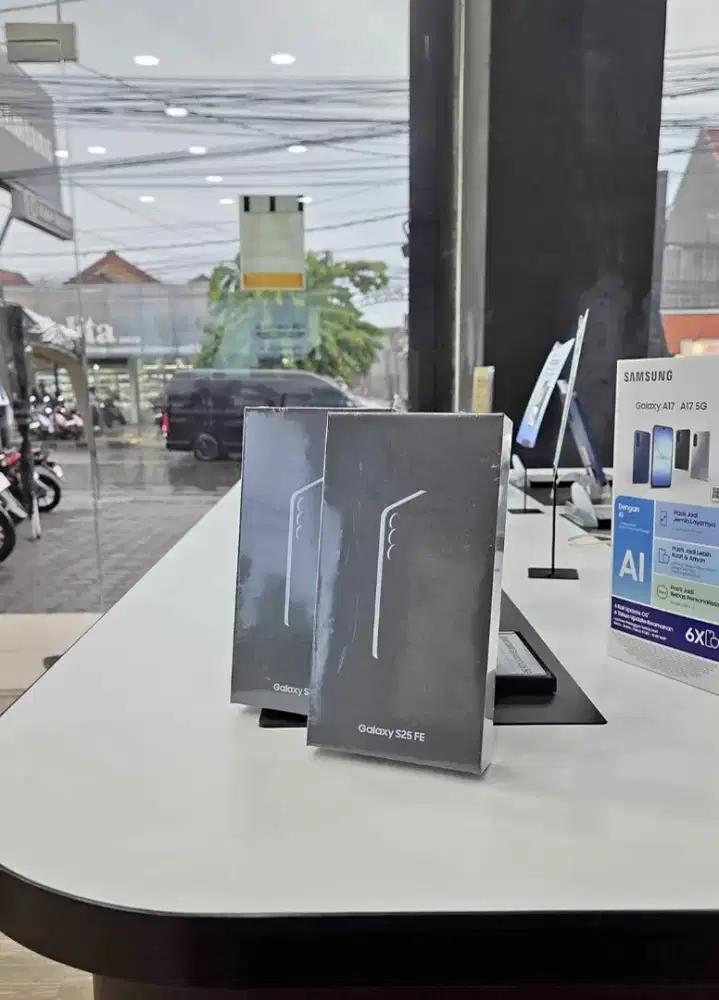 SAMSUNG S25 FE 5G 8/256 SEIN
