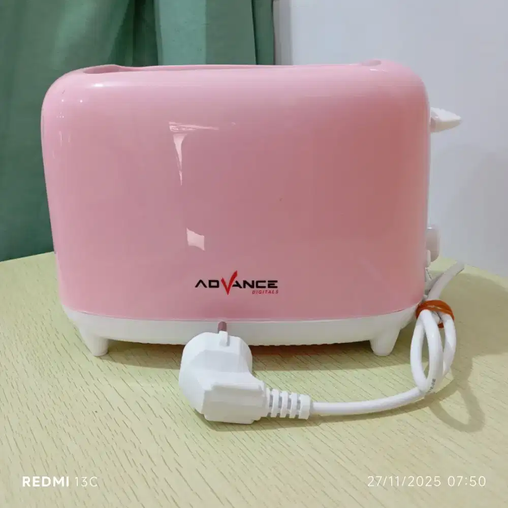 Pemanggang / Panggangan / Toaster Roti Merk Advance