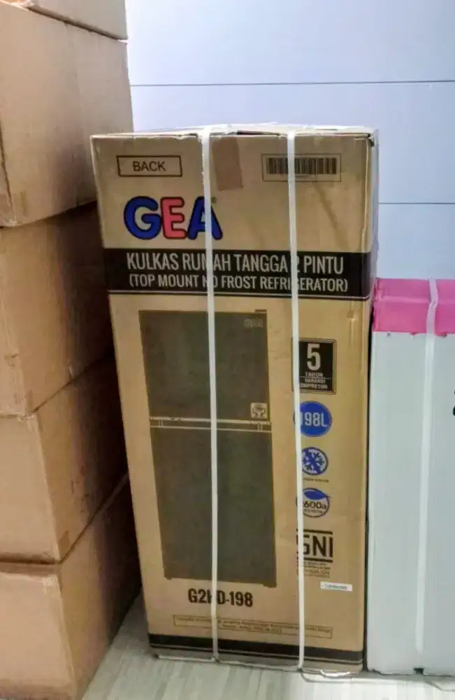 DIJUAL CEPAT! Kulkas GEA 2 Pintu Baru Segel, Harga Nego
