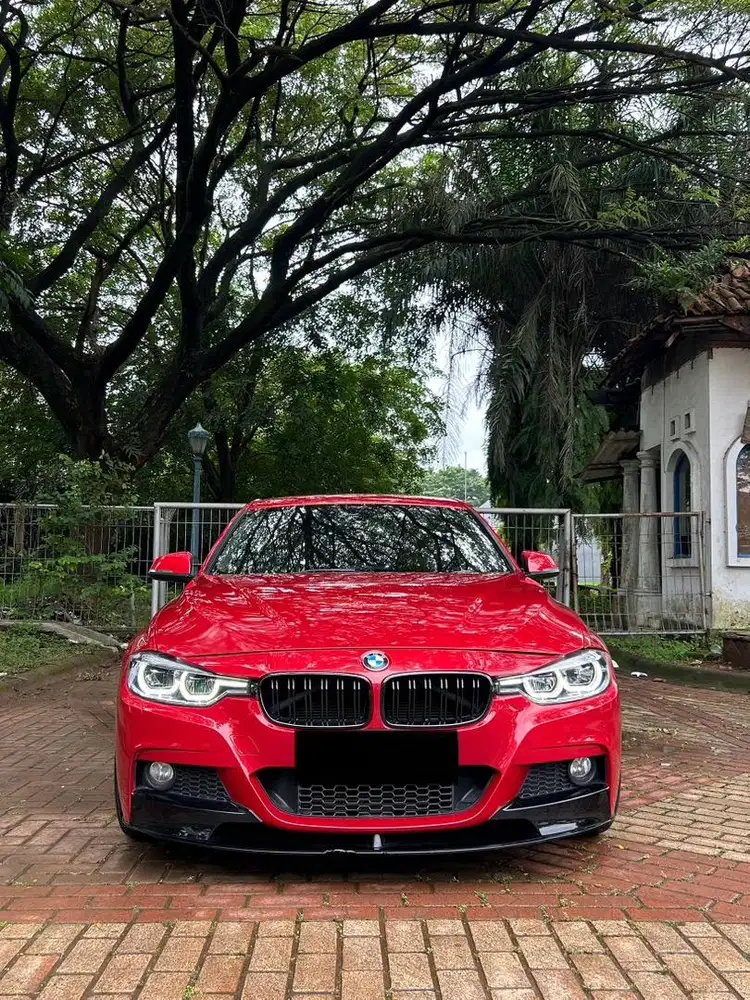BMW 320i 2014 UPGRADE BERKUALITASS