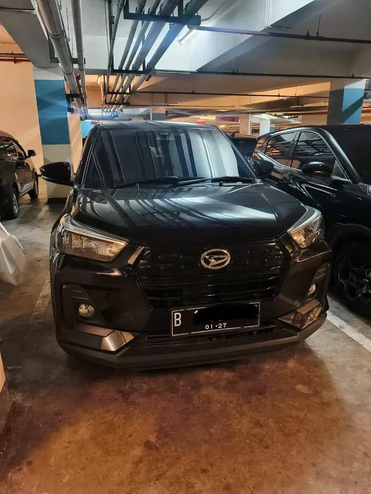 Daihatsu Rocky turbo 1.0 ASA tipe tinggi 2022/2021 Cash tangan pertama