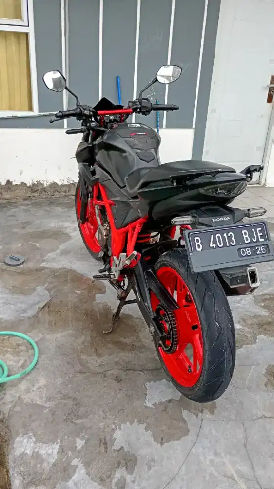 Honda CB150R StreetFighter