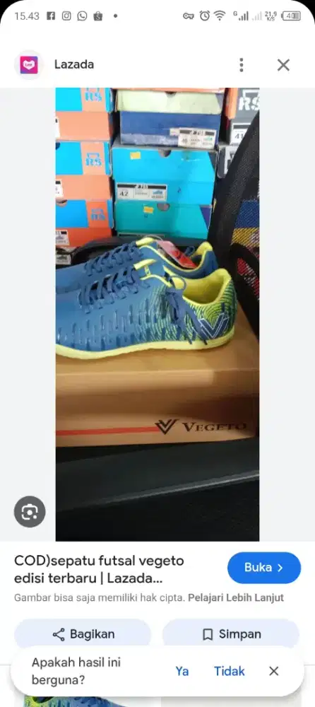 sepatu futsal vegeto warna neon biru keadannya masi bagus