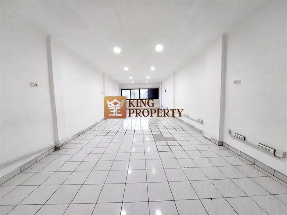 Cari Ruko Strategis? Disewa Ruko 3,5Lantai Ex Bank Jembatan Lima Prime Spot, Cocok untuk Usaha Apapun, Profit Tinggi