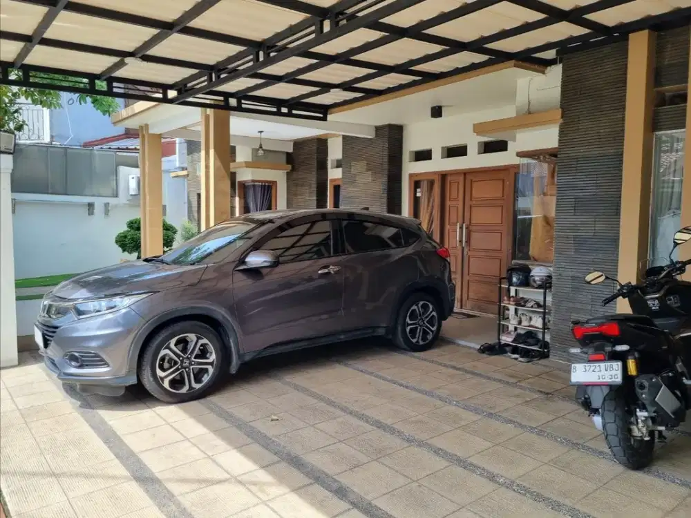 Dijual Rumah Siap Huni dengan lingkungn nyaman Berlokasi Strategis Di Duta Bintaro, Sanur