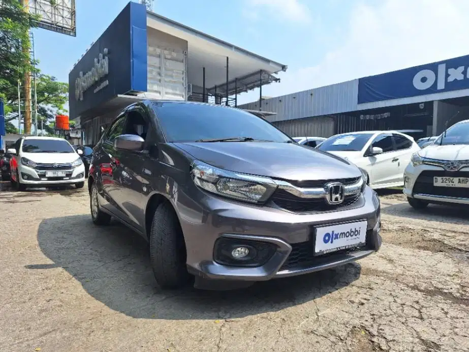 DP MURAH Honda Brio Satya 1.2 E Bensin-MT 2020 Abu CYCDD