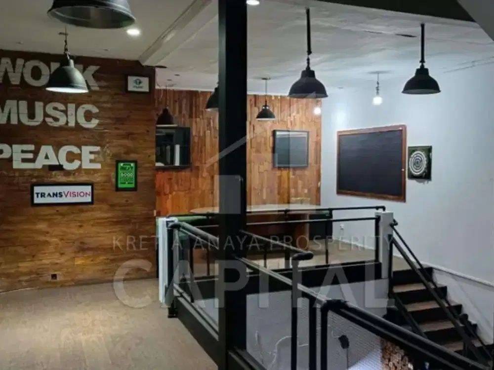 RUANG USAHA RAPI TERAWAT DENGAN LOKASI STRATEGIS PINGGIR JALAN BESAR SIAP HUNI DI PELAJAR PEJUANG