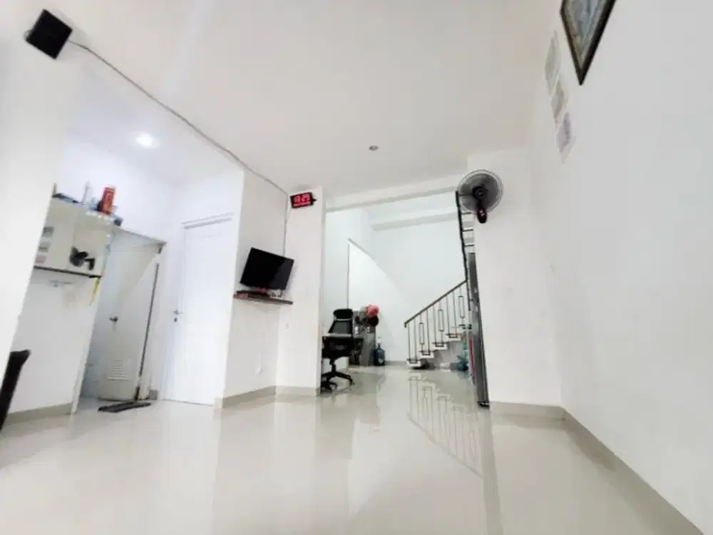 Rumah Bagus  Siap  di Huni Cluster Prima Aryana Karawaci Tangerang