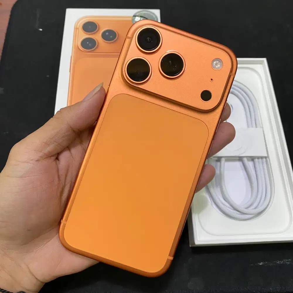 iPhone 17 Pro 512GB Cosmic Orange iBox