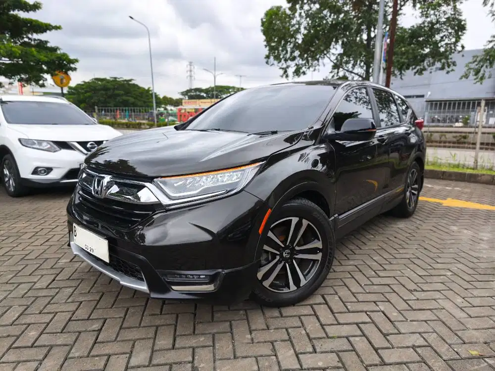 MOBIL KELUARGA TIDAK MAHAL TAPI NYAMAN