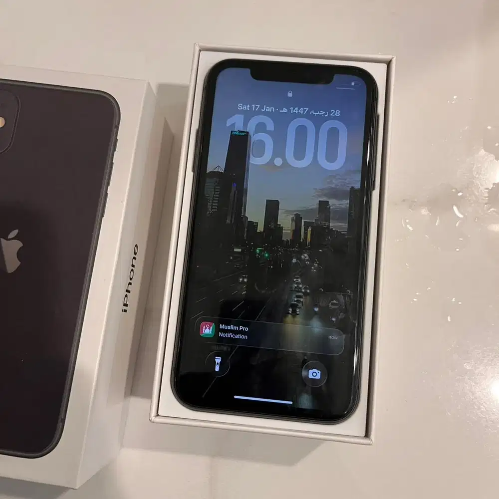 Dijual iPhone 11 128 gb