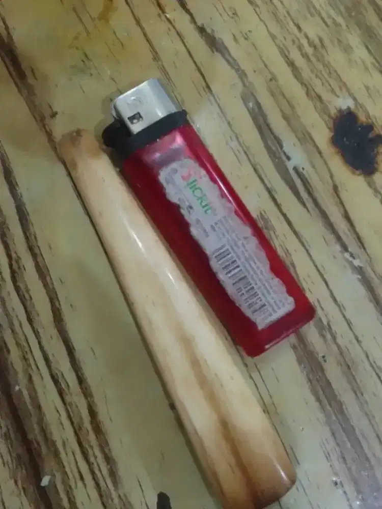 Sedotan Rokok adem,gurih.