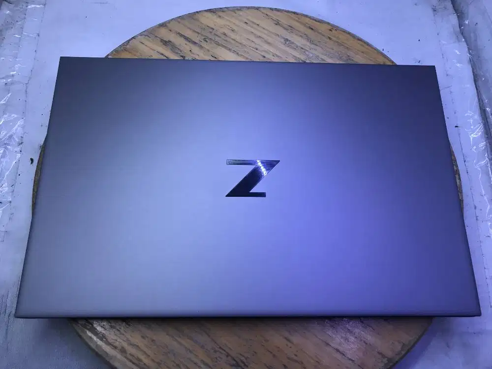 HP ZBOOK STUDIO G7 I7-10750H RAM 16GB SSD 512GB NVIDIA QUADRO T2000 CA