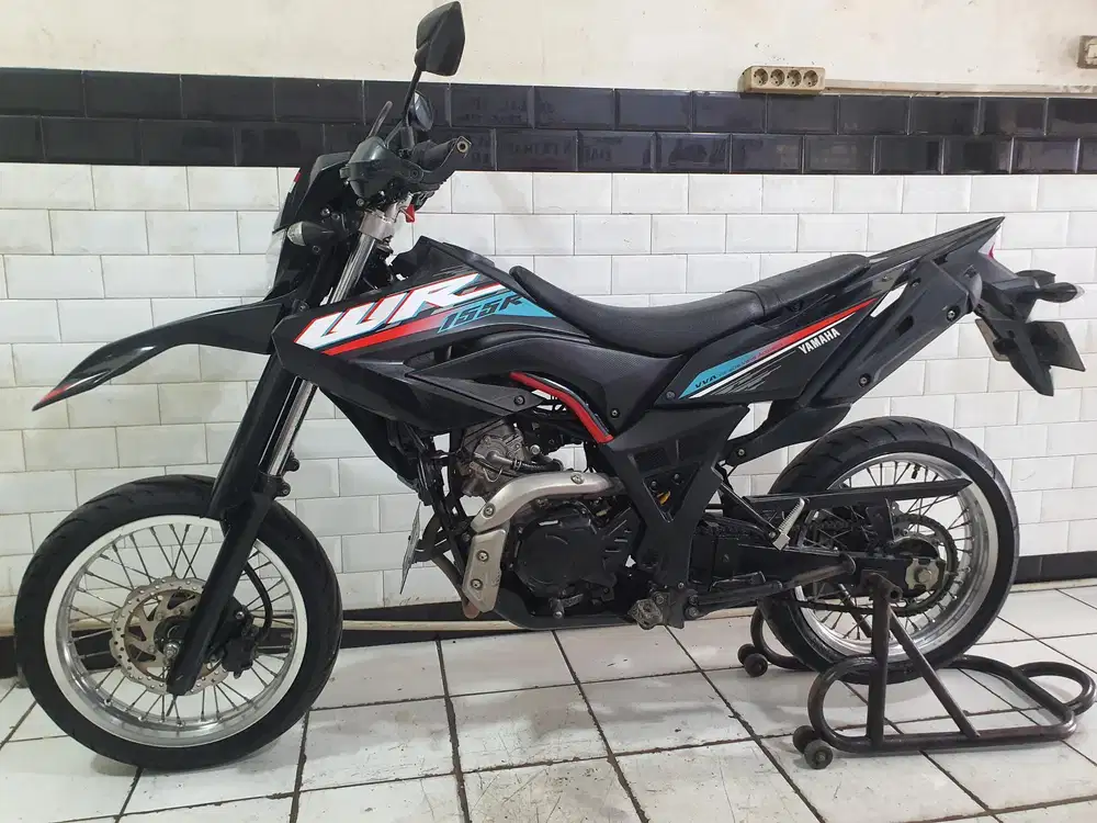 Yamaha WR 155 R tahun 2022 mesin bagus standar