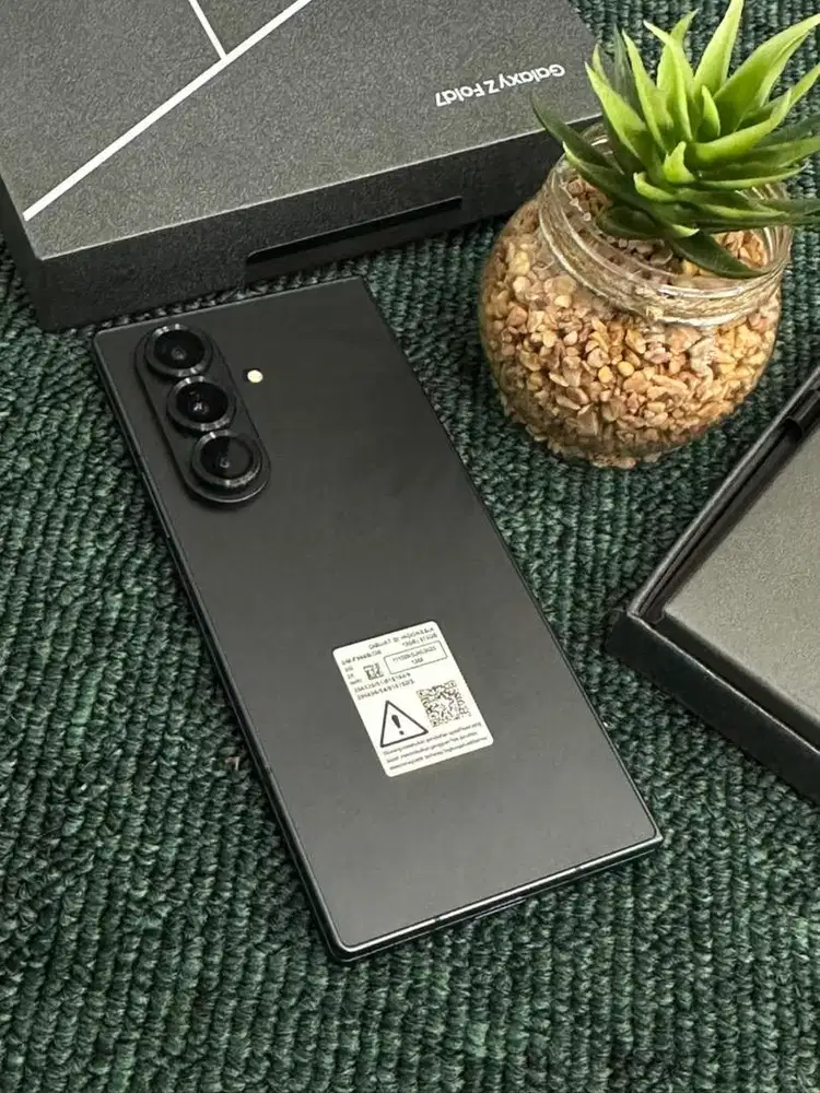 Samsung z fold 7 12/512gb like new