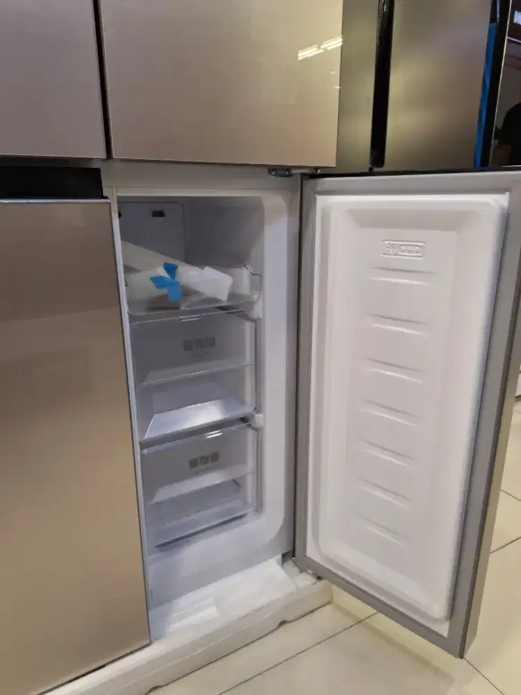 KREDIT KULKAS SHARP FREE VOUCHER